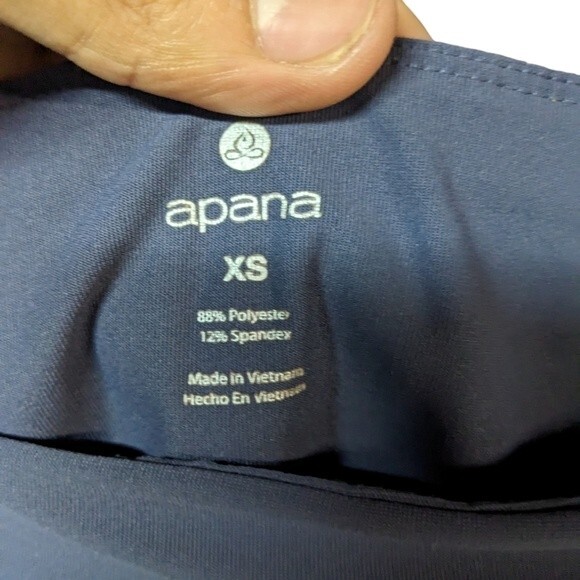 Athletic Athleisure Sporty Fitness Fashion Bundle of Stringer and Leggings - Picture 2 of 11